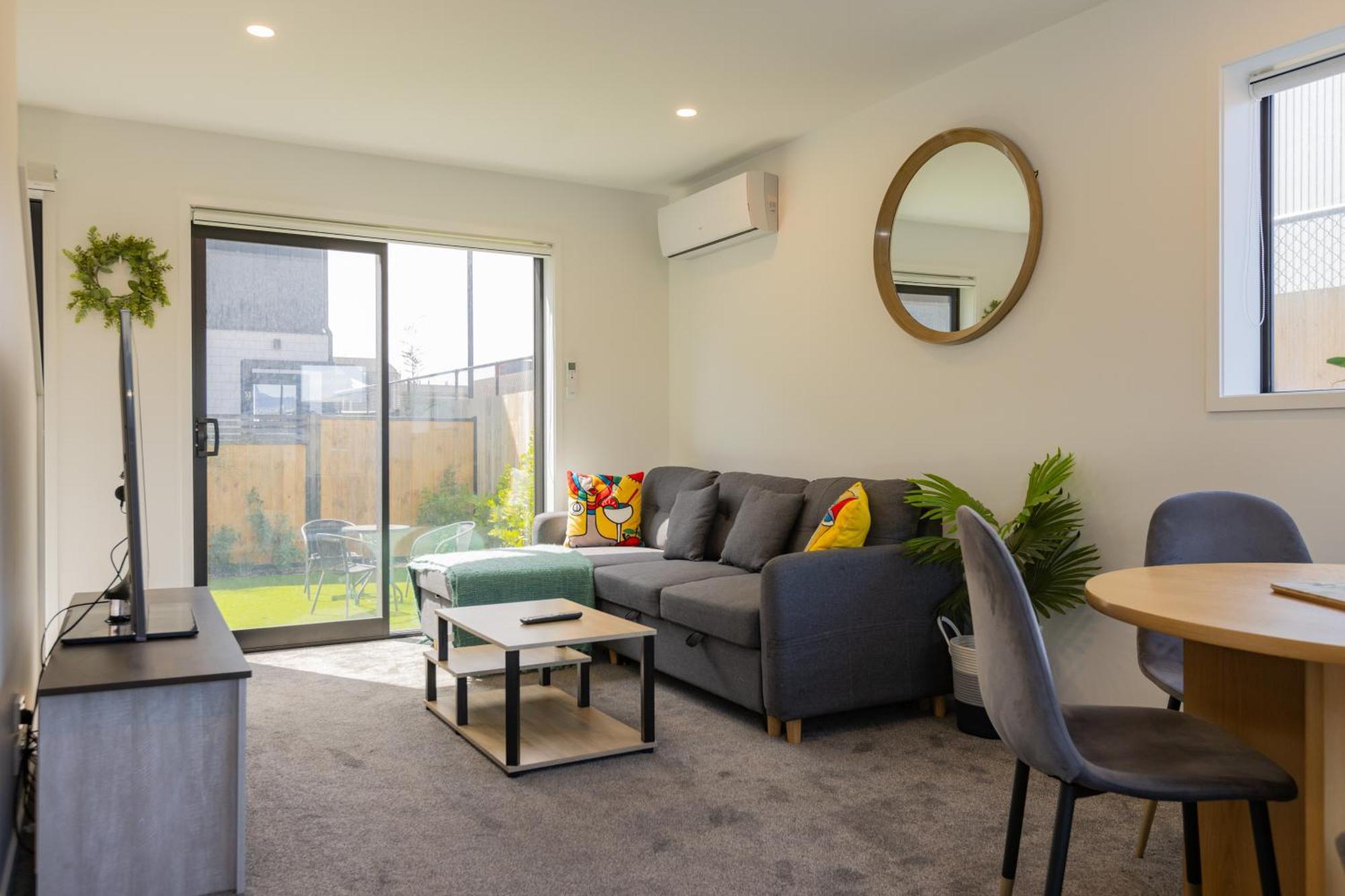 Luxury 2 Bedroom Townhouse By Hagley Park In Cbd Christchurch Buitenkant foto