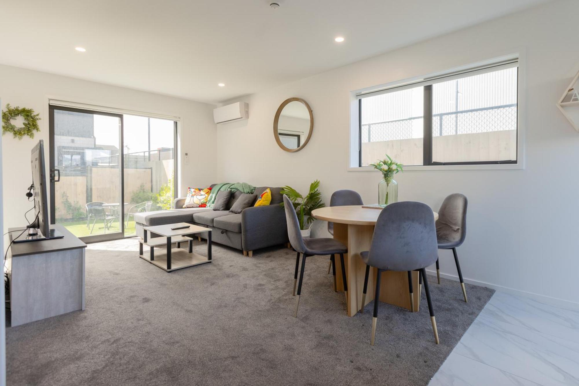 Luxury 2 Bedroom Townhouse By Hagley Park In Cbd Christchurch Buitenkant foto